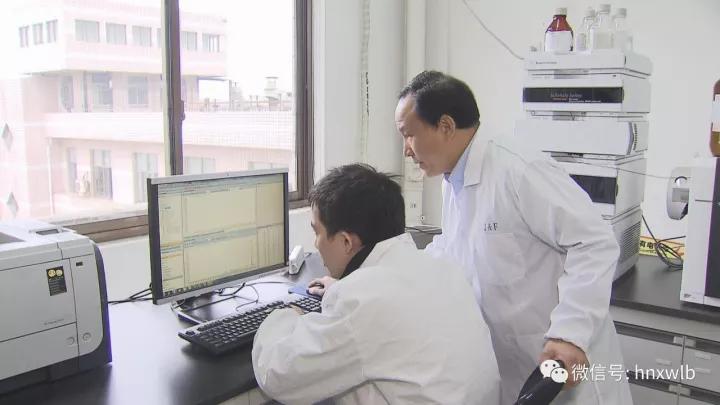 海利集團(tuán),長沙殺蟲劑,長沙光氣衍生物,長沙氨基酸保護(hù)劑,長沙鋰離子電池材料 海利集團(tuán),長沙殺蟲劑,長沙光氣衍生物,長沙氨基酸保護(hù)劑,長沙鋰離子電池材料