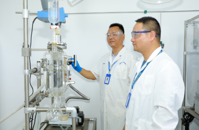 海利集團(tuán),長沙殺蟲劑,長沙光氣衍生物,長沙氨基酸保護(hù)劑,長沙鋰離子電池材料 海利集團(tuán),長沙殺蟲劑,長沙光氣衍生物,長沙氨基酸保護(hù)劑,長沙鋰離子電池材料