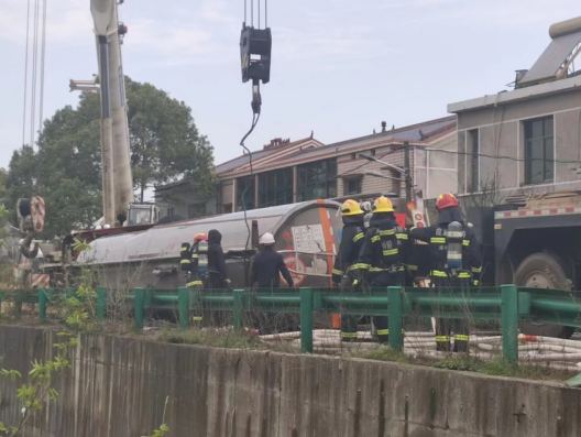 海利集團(tuán),長(zhǎng)沙殺蟲劑,長(zhǎng)沙光氣衍生物,長(zhǎng)沙氨基酸保護(hù)劑,長(zhǎng)沙鋰離子電池材料 海利集團(tuán),長(zhǎng)沙殺蟲劑,長(zhǎng)沙光氣衍生物,長(zhǎng)沙氨基酸保護(hù)劑,長(zhǎng)沙鋰離子電池材料